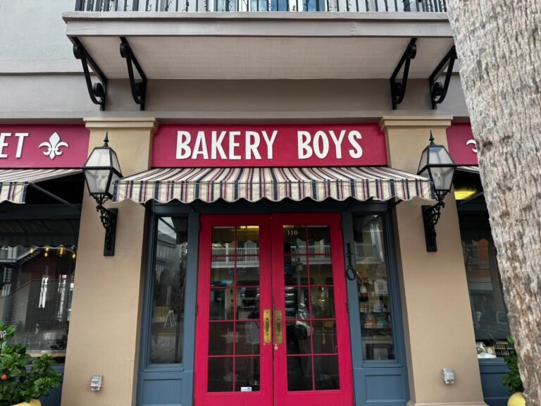 NY Bakery Boys 1 NY Bakery Boys Celebration FL Store Front 768x576