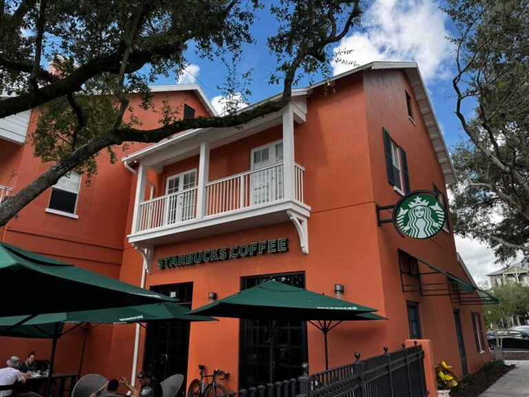 Starbucks 1 Starbucks Celebration FL Store Front 768x576